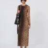 Abito aderente in jersey di tulle, sfumato beige Abito aderente in jersey di tulle, sfumato beige
