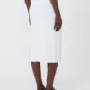 Abito tubino in filato di viscosa elasticizzata, bianco ottico Abito tubino in filato di viscosa elasticizzata, bianco ottico