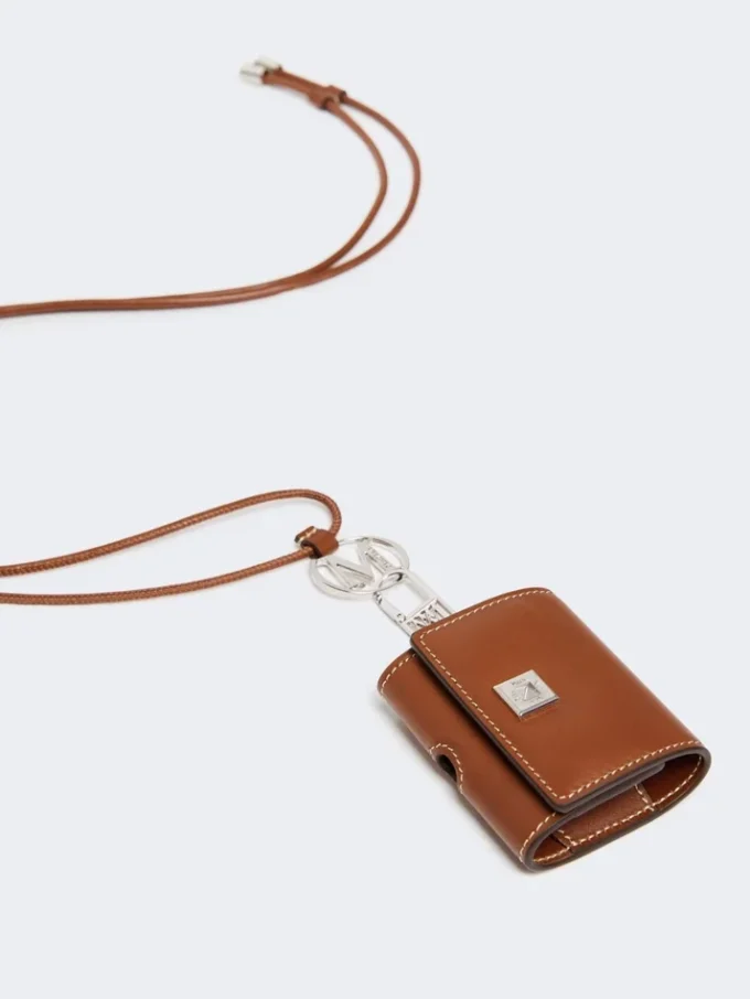 Astuccio per auricolari in pelle, marrone ambra Astuccio per auricolari in pelle, marrone ambra
