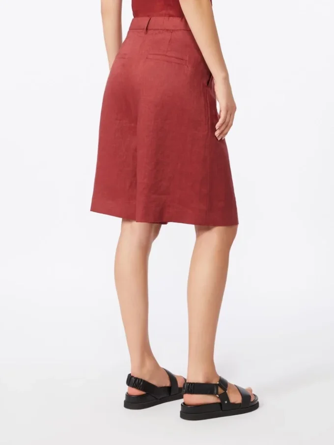 Bermuda lunghi in tela di lino, rosso mattone Bermuda lunghi in tela di lino, rosso mattone