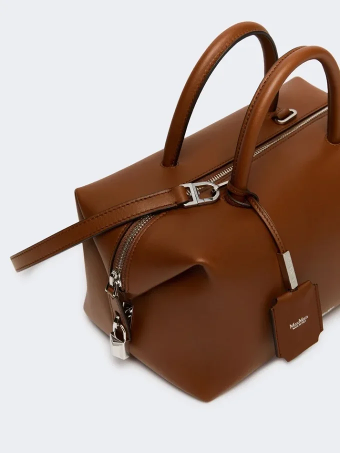 Borsa a bombetta media in pelle naturale, marrone ambra