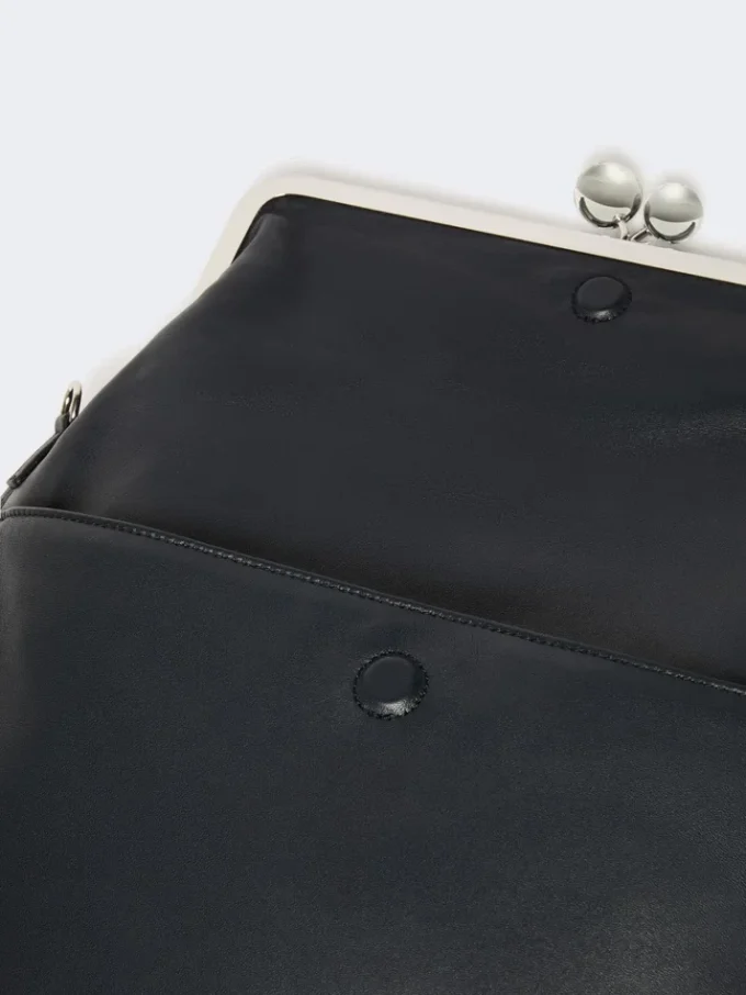 Borsa a busta Pasticcino in nappa lucida, blu oltremare