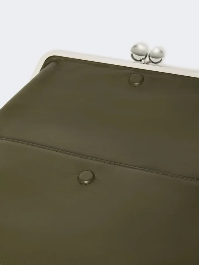 Borsa a busta pasticcino in nappa lucida, verde scuro