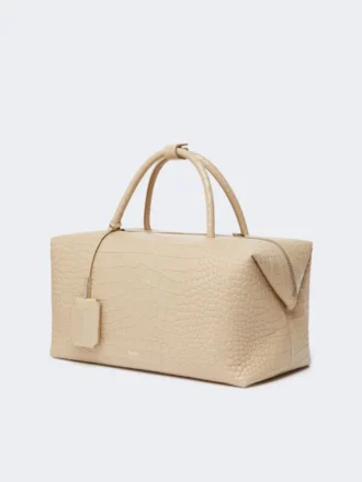 Borsa Boston grande in pelle con stampa coccodrillo, color ghiaccio