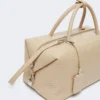 Borsa Boston grande in pelle con stampa coccodrillo, color ghiaccio Borsa Boston grande in pelle con stampa coccodrillo, color ghiaccio
