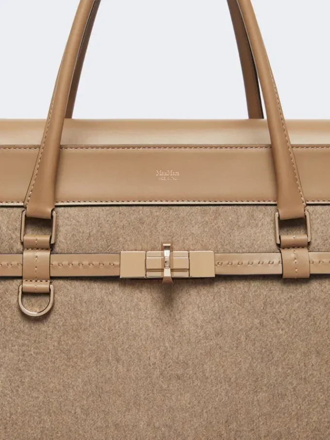 Borsa grande in cashmere e pelle, marrone Borsa grande in cashmere e pelle, marrone