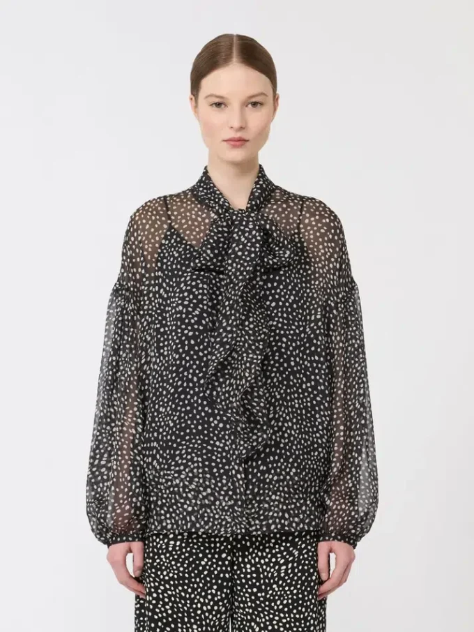 Camicetta in chiffon stampato, nero Camicetta in chiffon stampato, nero