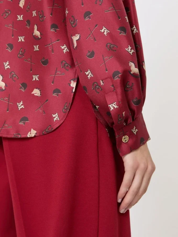Camicia con fiocco in seta stampata, rossa