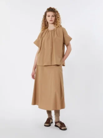 Camicia girocollo in popeline di cotone, color tabacco