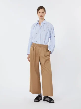 Camicia in popeline con ricami, azzurro Camicia in popeline con ricami, azzurro