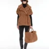 Cappa in tessuto Teddy, color cammello Cappa in tessuto Teddy, color cammello