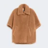 Cappa in tessuto Teddy, color cammello Cappa in tessuto Teddy, color cammello