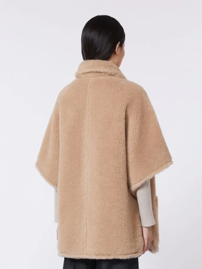 Cappa in tessuto teddy di alpaca e cashmere, beige Cappa in tessuto teddy di alpaca e cashmere, beige