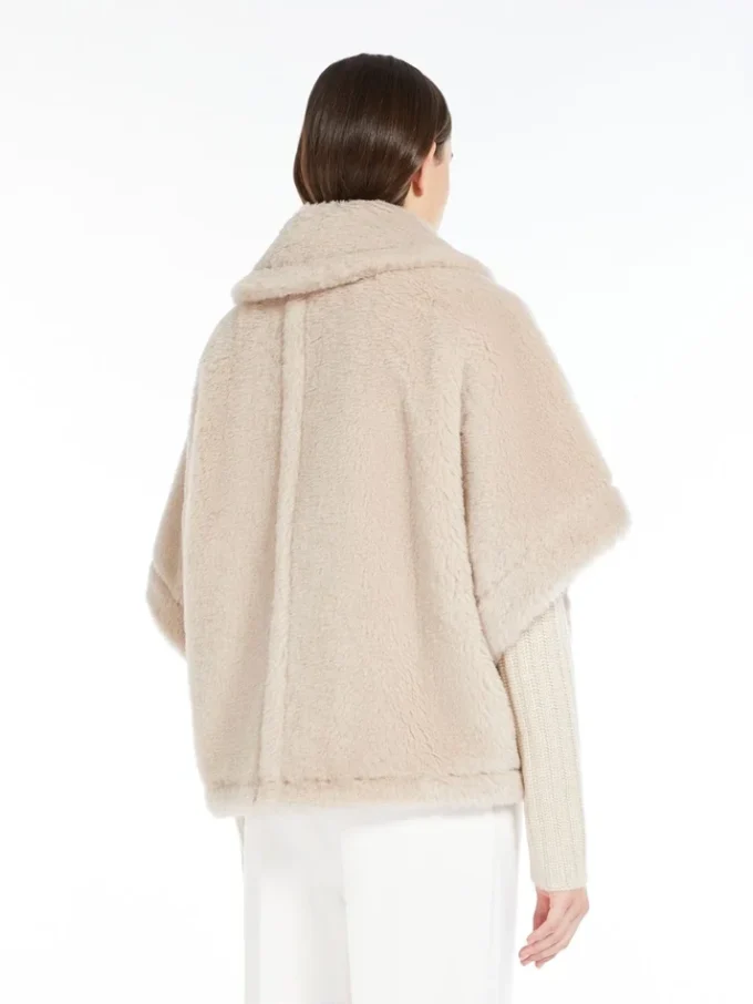 Cappa in tessuto teddy di alpaca e lana, beige Cappa in tessuto teddy di alpaca e lana, beige