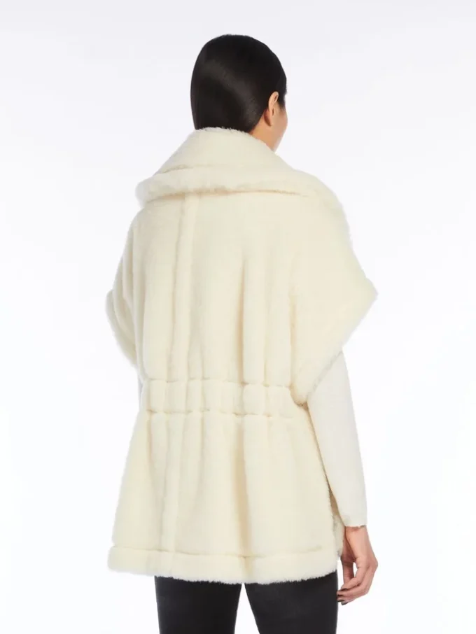 Cappa in tessuto teddy di alpaca e lana, bianco ottico Cappa in tessuto teddy di alpaca e lana, bianco ottico