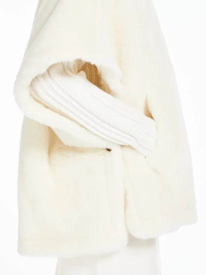 Cappa in tessuto teddy di alpaca e lana, bianco ottico Cappa in tessuto teddy di alpaca e lana, bianco ottico