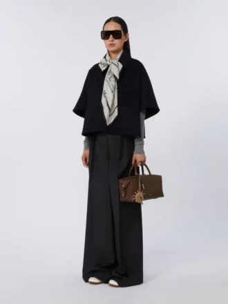 Cappa leggera in cashmere, blu oltremare