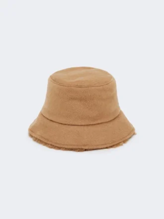 Cappello cloche reversibile in tessuto cammello e peluche, cammello Cappello cloche reversibile in tessuto cammello e peluche, cammello
