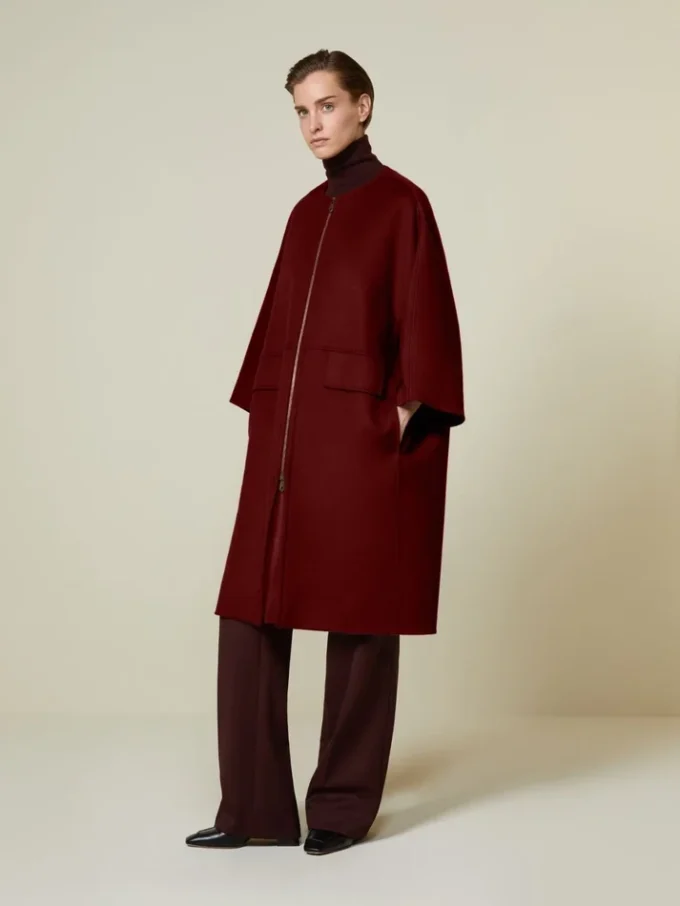 Cappotto a mantella in doppio cashmere, rosso scuro