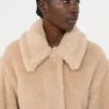 Cappotto corto in alpaca e lana, albino Cappotto corto in alpaca e lana, albino