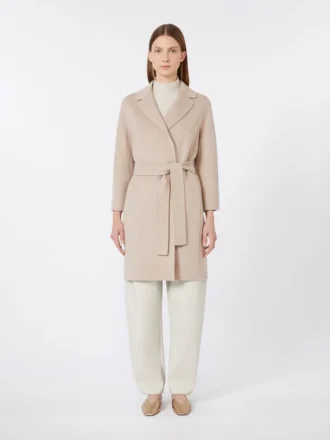 Cappotto corto in lana, rosa beige