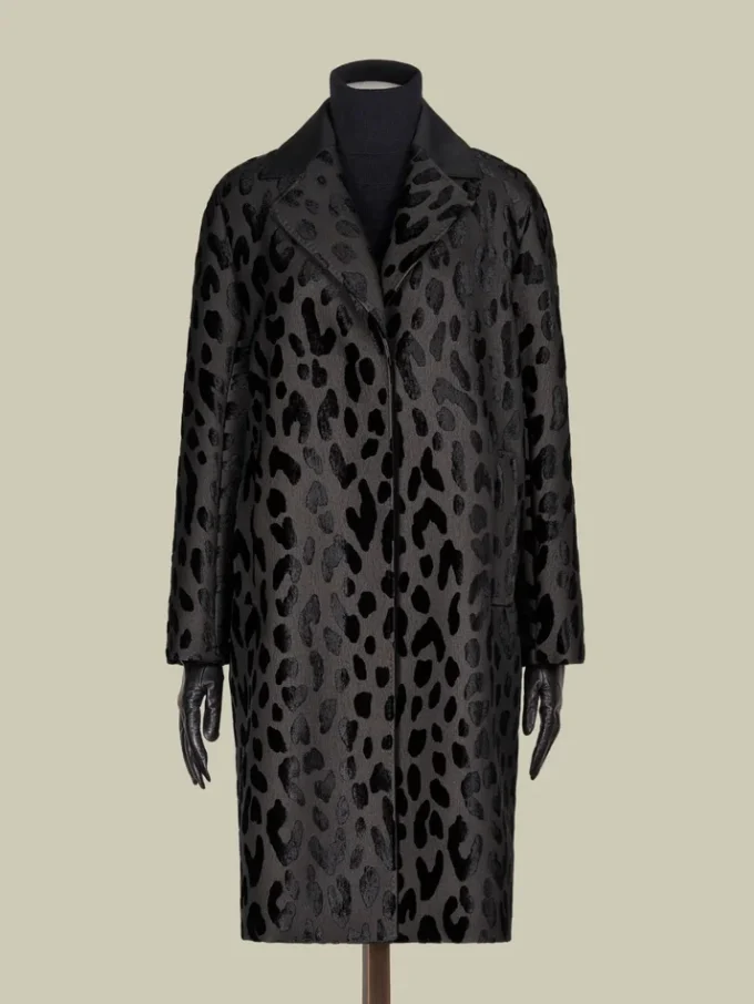 Cappotto monopetto in velluto maculato, nero Cappotto monopetto in velluto maculato, nero