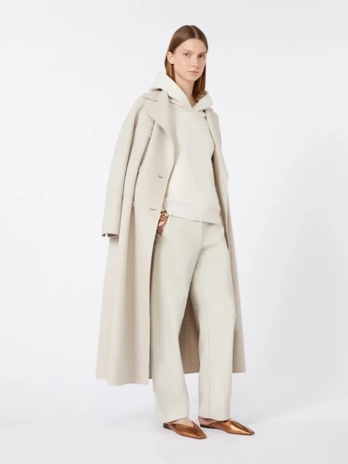 Cappotto lungo in lana con dettaglio di mezza cintura, sabbia Cappotto lungo in lana con dettaglio di mezza cintura, sabbia