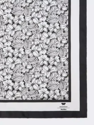 Foulard in seta stampato, bianco ottico