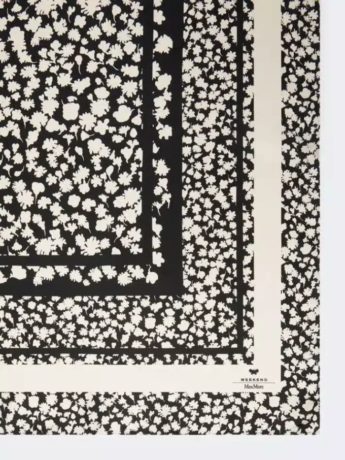 Foulard in twill di seta fantasia, nero