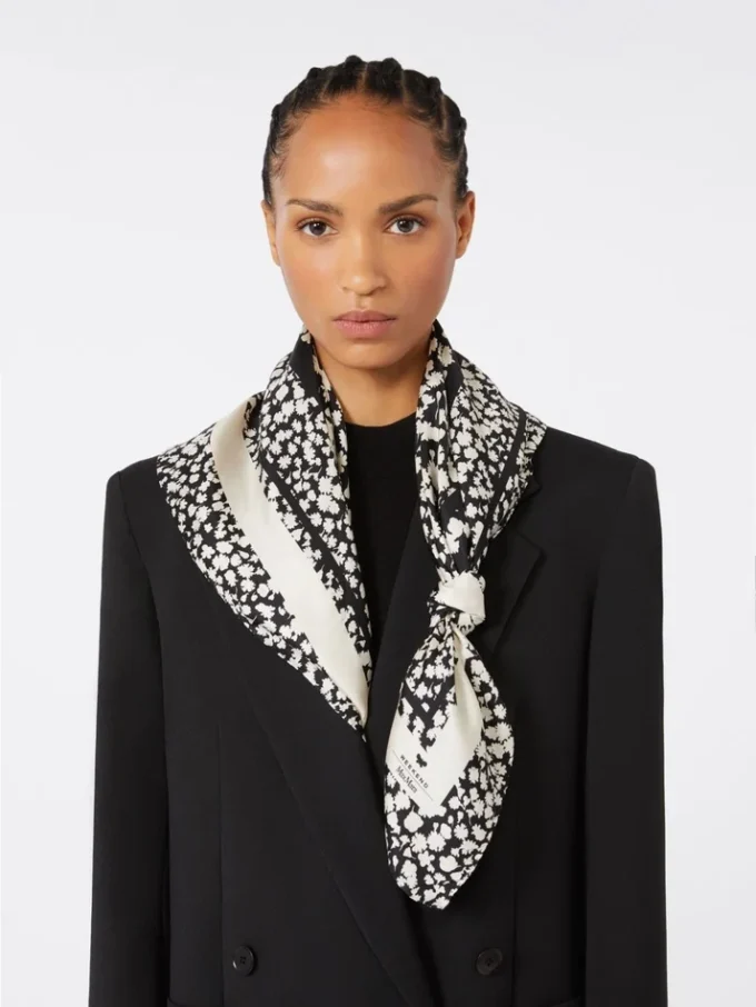 Foulard in twill di seta fantasia, nero