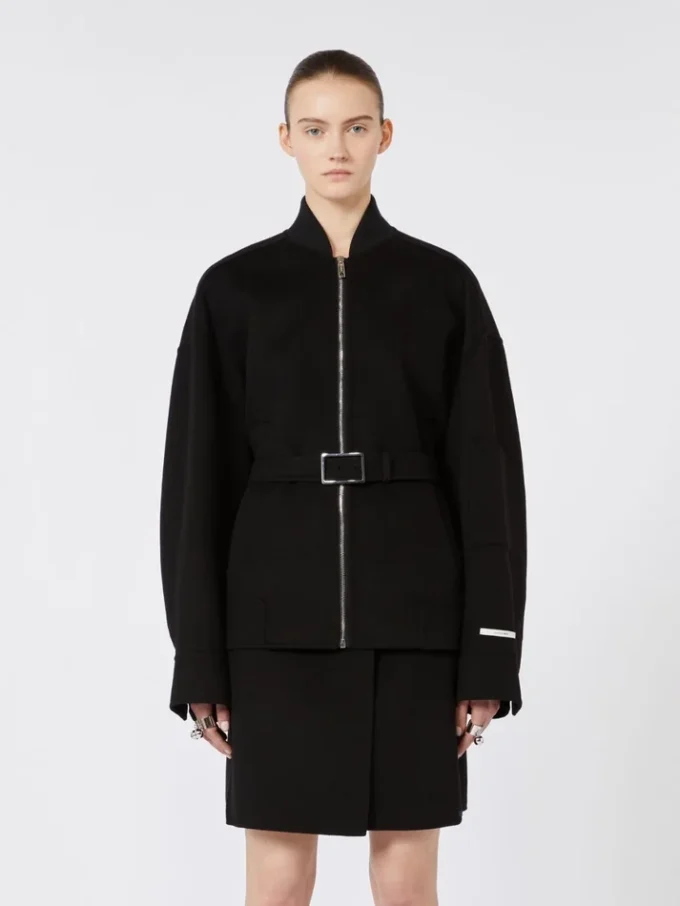 Giacca bomber oversize in lana, nera Giacca bomber oversize in lana, nera