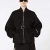 Giacca bomber oversize in lana, nera Giacca bomber oversize in lana, nera