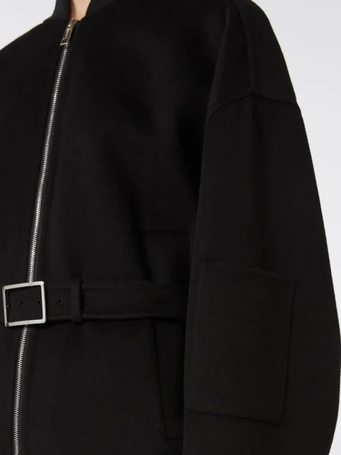 Giacca bomber oversize in lana, nera Giacca bomber oversize in lana, nera