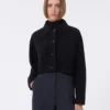 Giacca in lana e cashmere dalla linea squadrata, blu oltremare Giacca in lana e cashmere dalla linea squadrata, blu oltremare