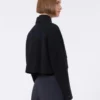 Giacca in lana e cashmere dalla linea squadrata, blu oltremare Giacca in lana e cashmere dalla linea squadrata, blu oltremare