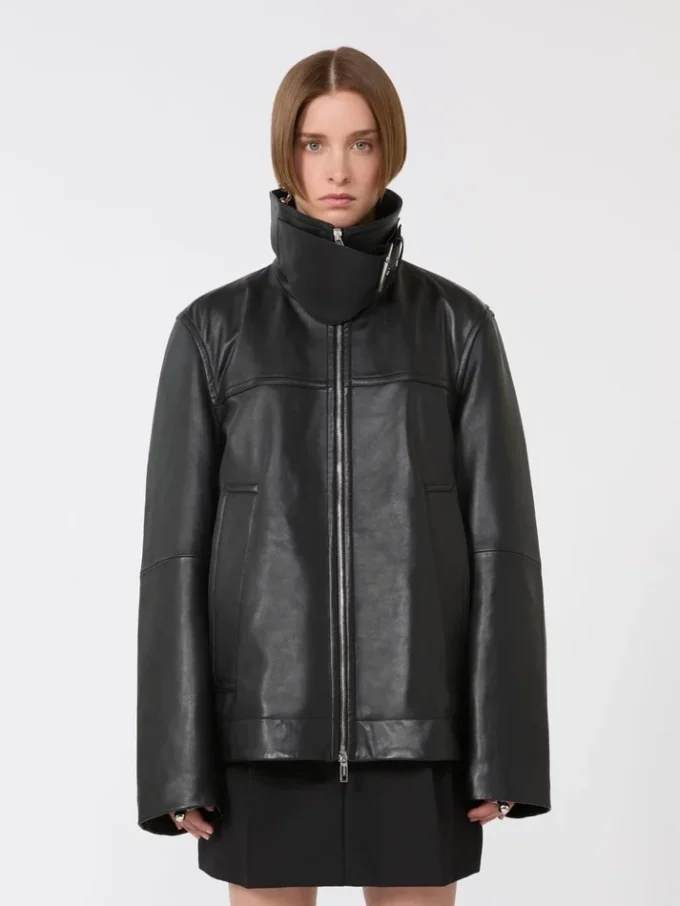 Giacca pesante in pelle oversize, nera Giacca pesante in pelle oversize, nera