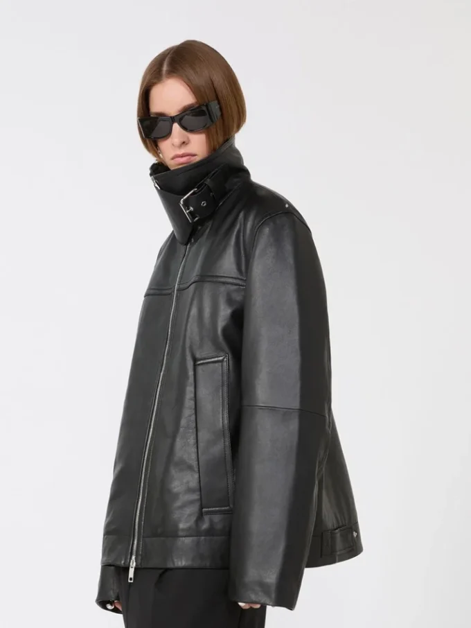 Giacca pesante in pelle oversize, nera Giacca pesante in pelle oversize, nera