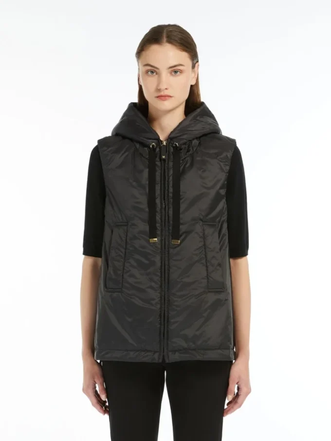 Gilet imbottito idrorepellente con cappuccio, nero Gilet imbottito idrorepellente con cappuccio, nero
