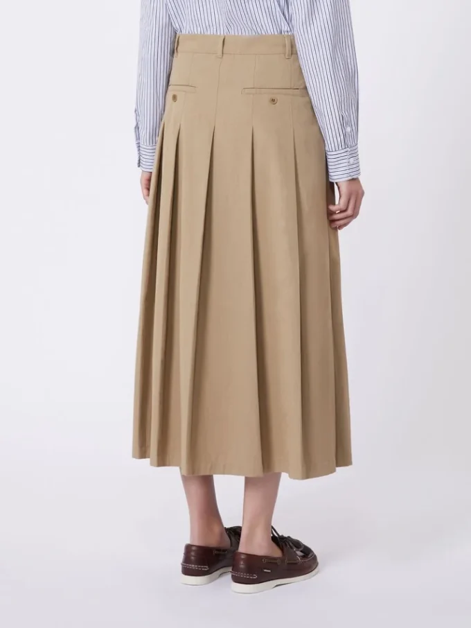 Gonna in gabardine lavata, color nocciola Gonna in gabardine lavata, color nocciola
