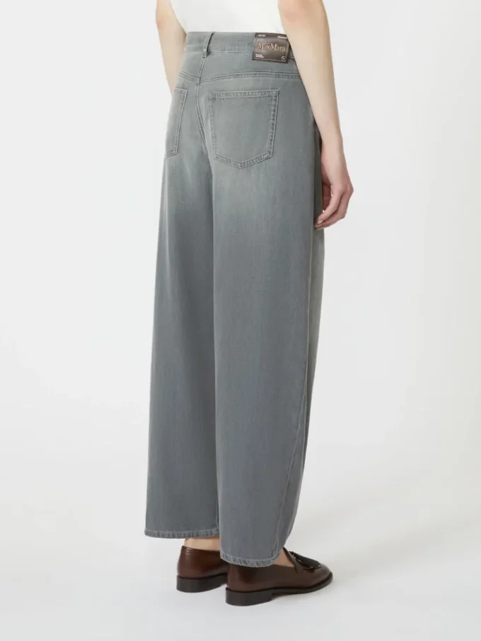 Jeans in denim a gamba a botte, grigio medio Jeans in denim a gamba a botte, grigio medio
