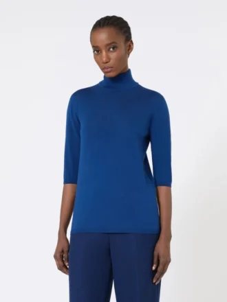 Maglione a collo alto in lana a maglia rasata, blu cina