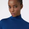 Maglione a collo alto in lana a maglia rasata, blu cina Maglione a collo alto in lana a maglia rasata, blu cina