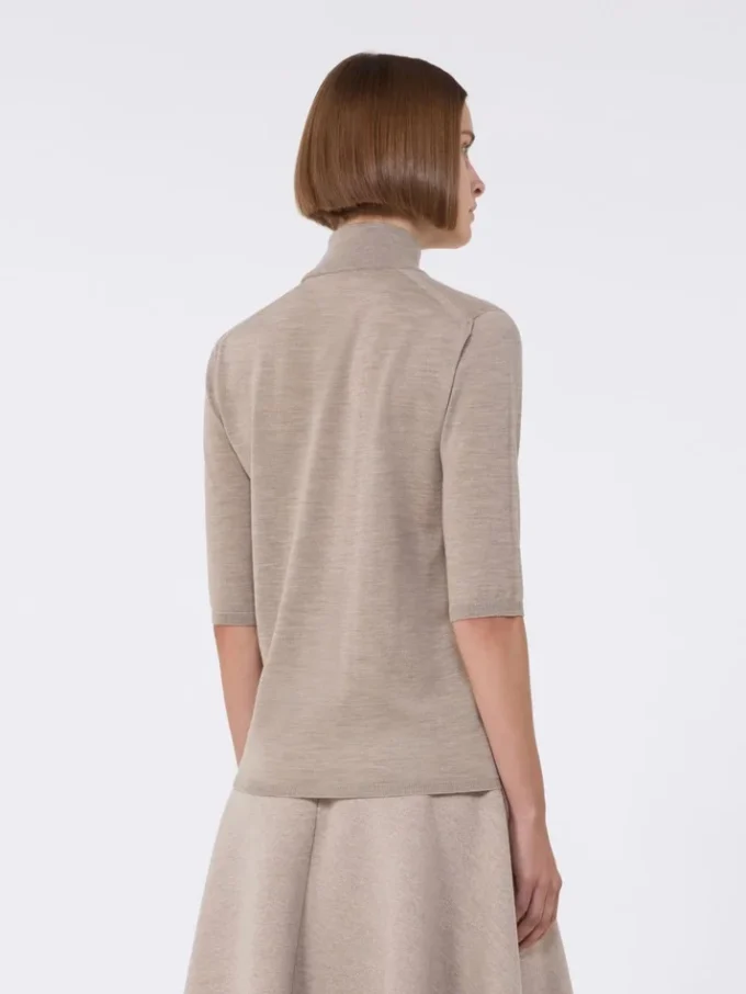 Maglione a collo alto in maglia rasata di lana, marrone Maglione a collo alto in maglia rasata di lana, marrone
