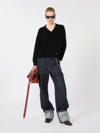 Maglione in lana e cashmere dalla vestibilità morbida, nero
