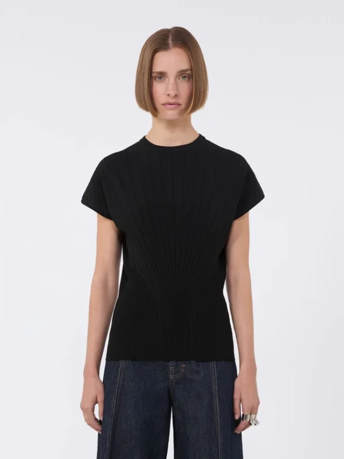 Maglione in viscosa a coste, nero Maglione in viscosa a coste, nero