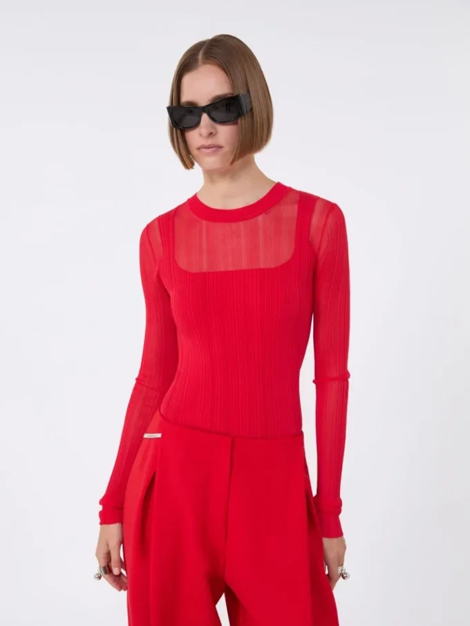 Maglione in viscosa con effetto trompe l’oeil, rosso Maglione in viscosa con effetto trompe l’oeil, rosso