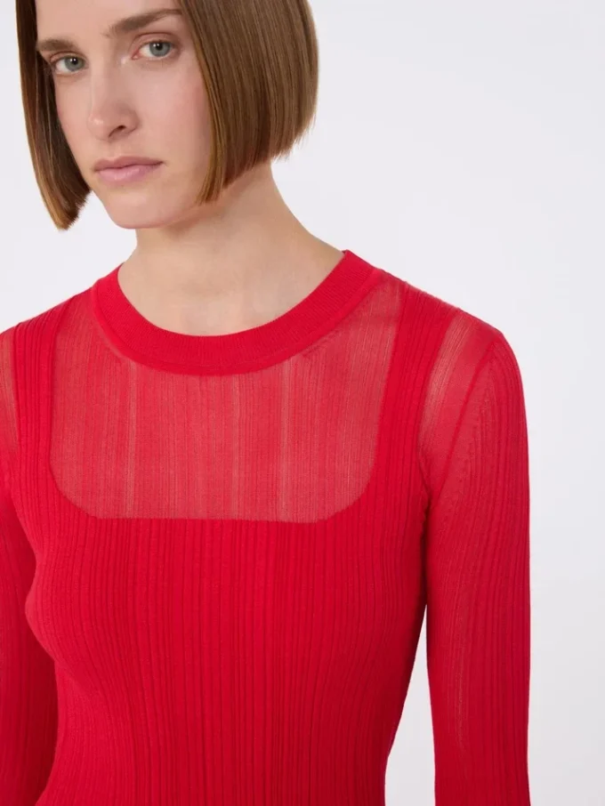 Maglione in viscosa con effetto trompe l’oeil, rosso Maglione in viscosa con effetto trompe l’oeil, rosso