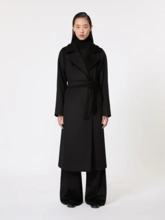 Manuela Coat, nero