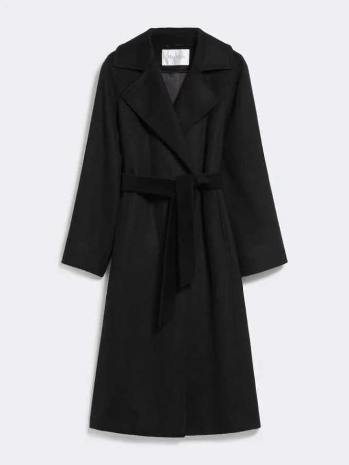 Manuela Coat, nero