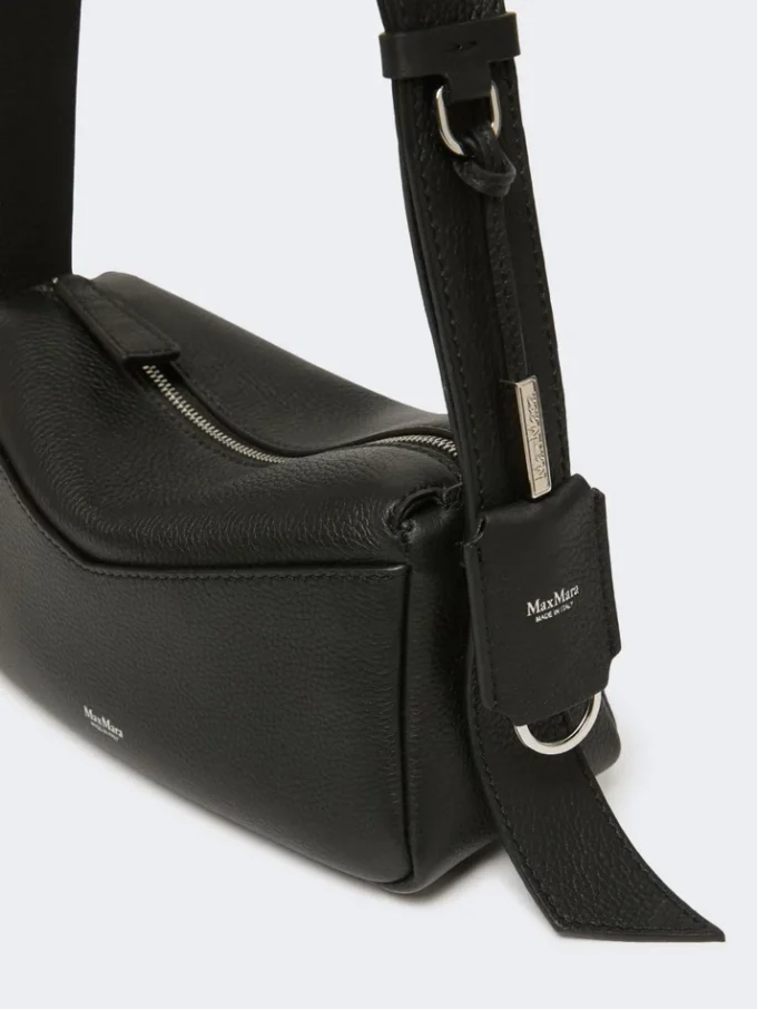 Micro borsa in pelle lucida, nera